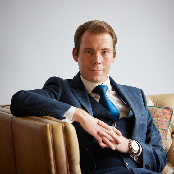 Allan Robertson — Independent Financial Adviser in Burton upon Trent